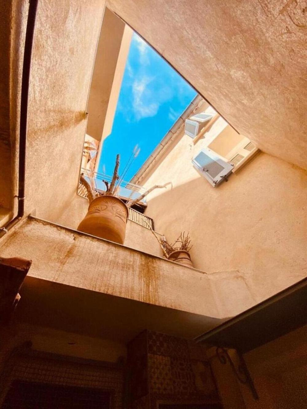 « Douce Nuit Medievale » Hyères Buitenkant foto